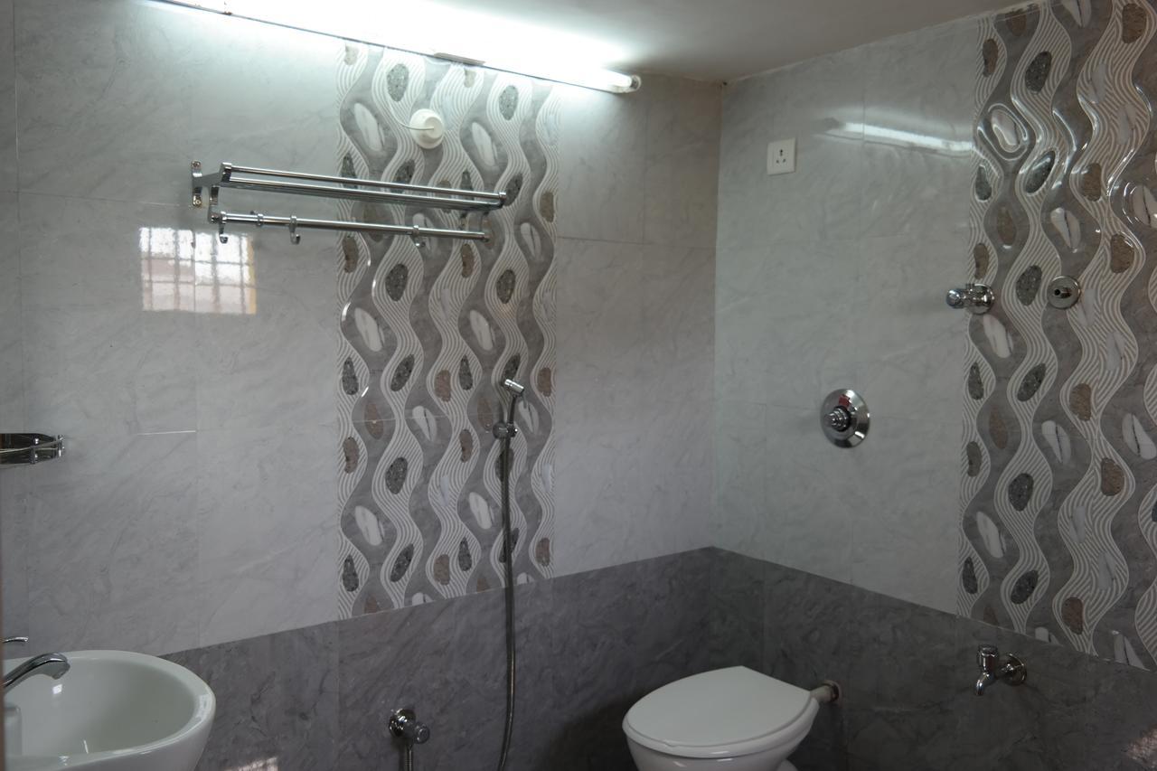 Sakthi Guest House Pondichéry Extérieur photo